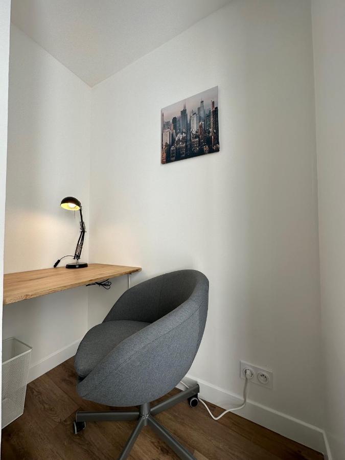 Appart' Terrasse Plein Centre Apartment *